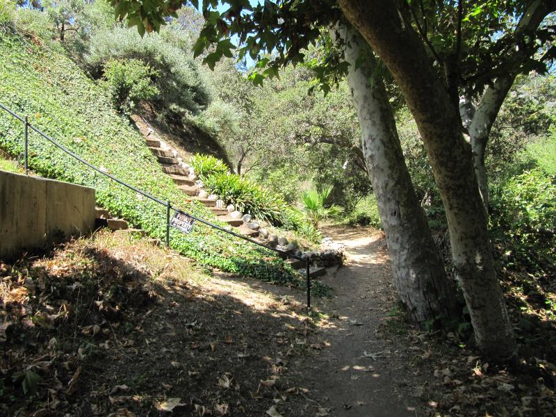 The Temescal - Rivas Canyon Trail in Topanga State and Temescal Gateway ...